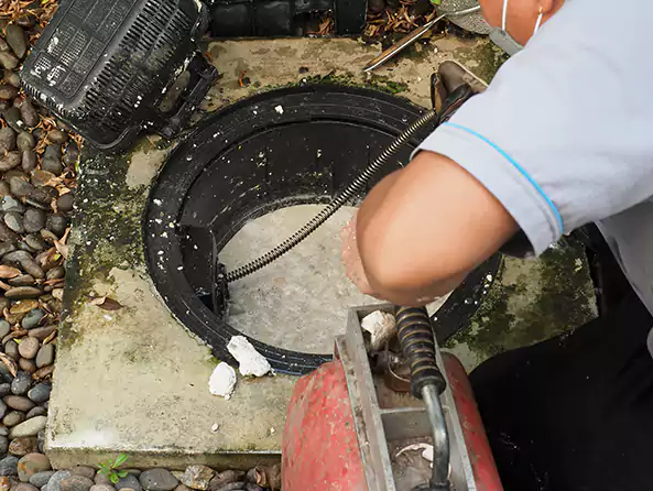 Why Choose South Hills Plumbing Heating for Sewer Line Cleaning in South Hill, WA?